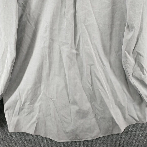 L.L. Bean Men's Wrinkle Resistant Button-Down Shirt M Gray Continental Tire Logo - Picture 8 of 13